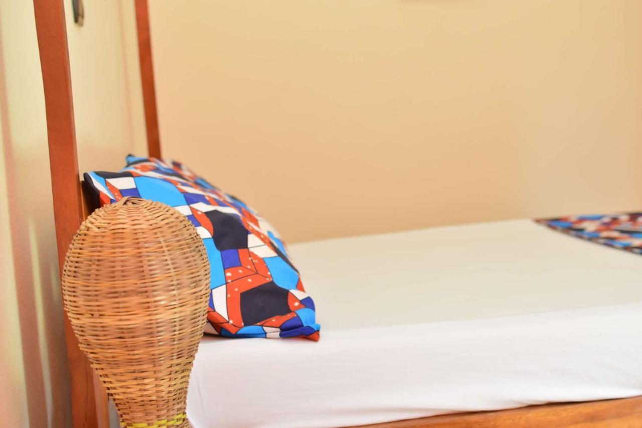 Akwa Guesthouse Cotonou Dış mekan fotoğraf