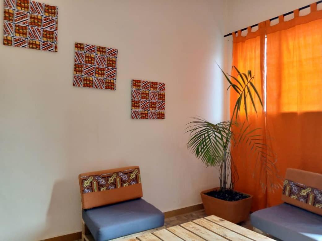 Akwa Guesthouse Cotonou Dış mekan fotoğraf