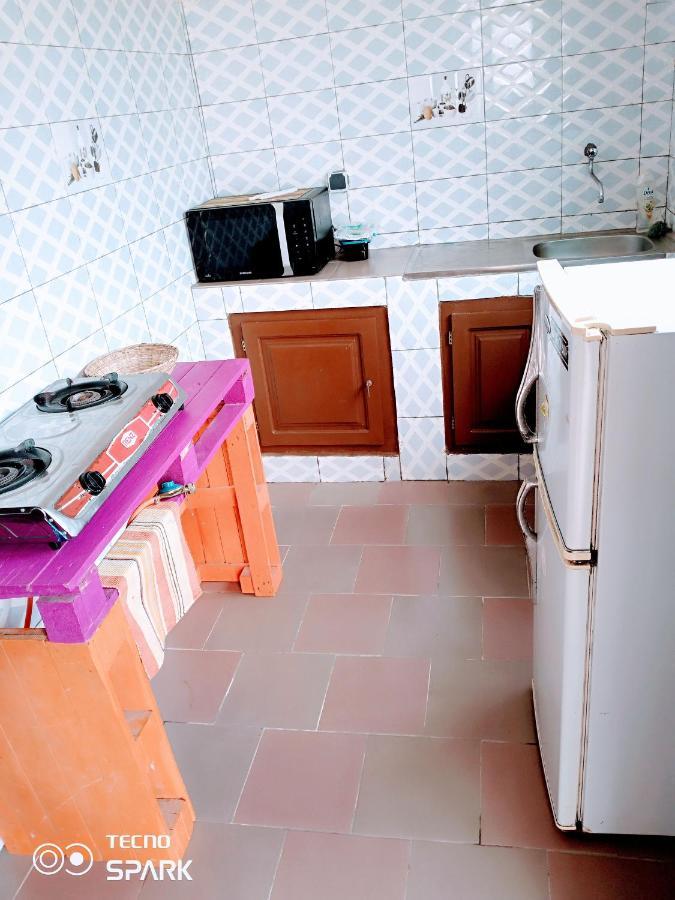 Akwa Guesthouse Cotonou Dış mekan fotoğraf